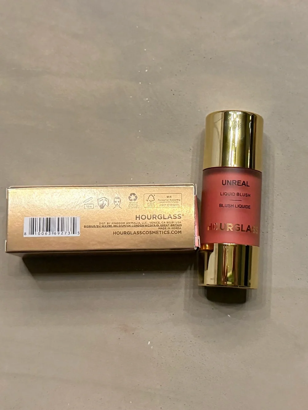 Hourglass Unreal Liquid Blush — Future